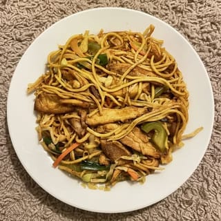 Veg Chow Mein
